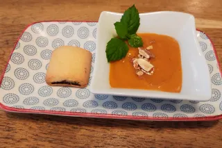 Compote de saison et biscuit